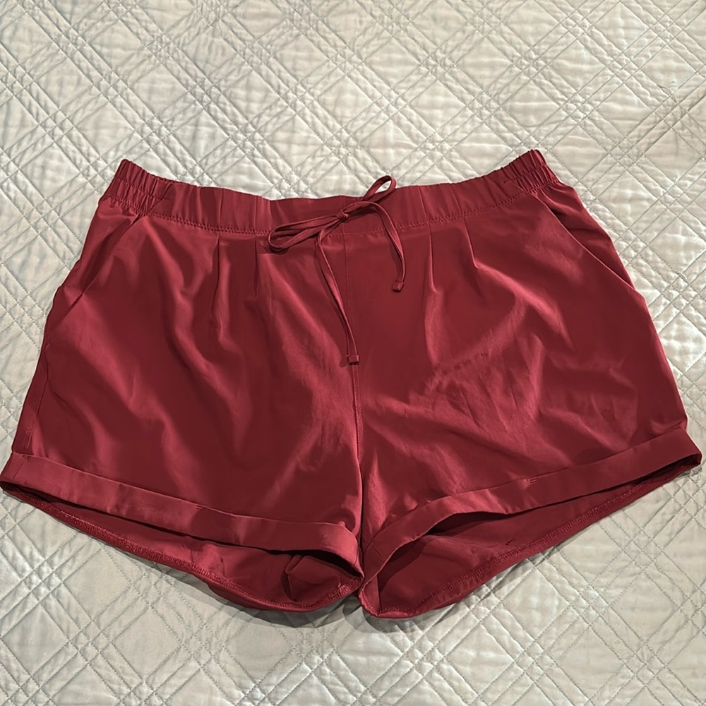 Zyia • Pinot Summer Shorts